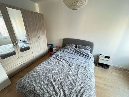 Location Appartement 3 pièces 57m² - Photo 4