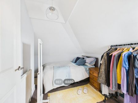 2 bedroom apartment to rent - Photo 4