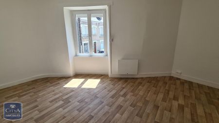 Location Appartement 2 pièces 46m² LUSIGNAN 86600 - Photo 2