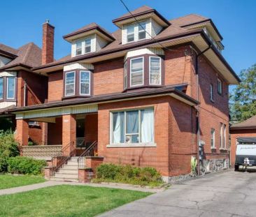 Charming 3 Bedroom/2 + Den Main Floor Unit with Historic Character ... - Photo 1