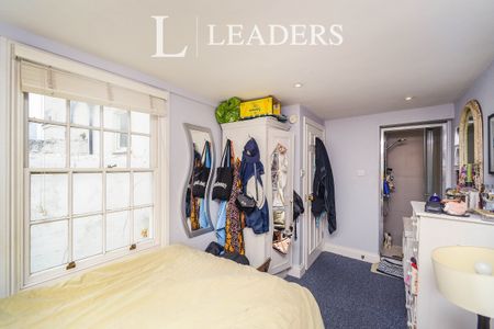 2 bedroom apartment to rent Marine Square - Photo 5