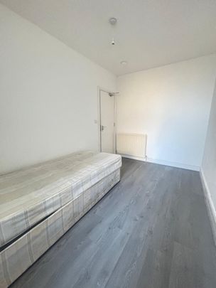 Room in a Shared House, Francis St, LU1 - Photo 1