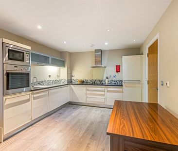 Millharbour, Isle Of Dogs, London, E14 flat to rent - Photo 6