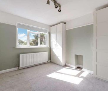 Phyllis Avenue, Motspur, KT3 - Photo 3