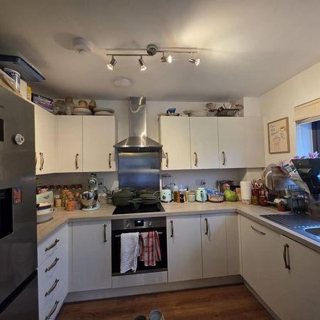 2 bedroom flat to rent - Photo 3