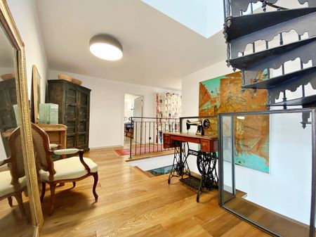 Maison d'architecte d'exception entièrement meublé avec jardin et piscine - Photo 4
