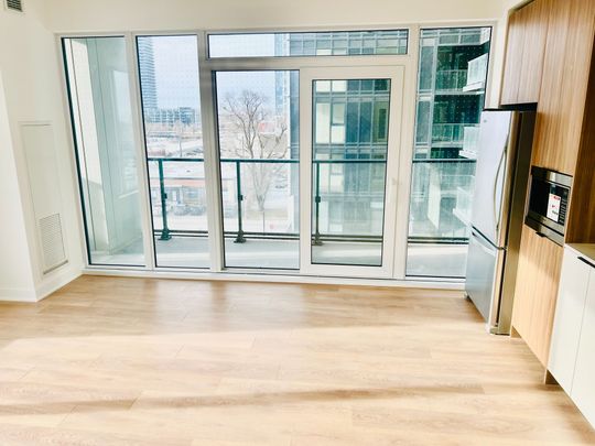 For Lease - 1037 The Queensway N/A Unit# 405, Toronto, Ontario - Photo 1