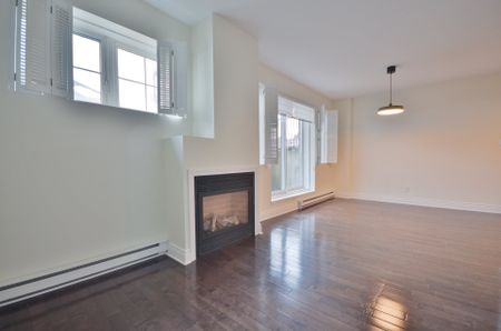 Av. de Dompierre, J5R 6P5, Candiac - Photo 2