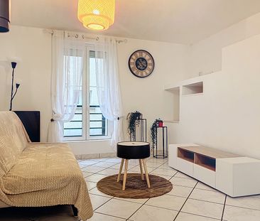 Appartement à louer - REIMS - PROCHE AVENUE DE LAON - Photo 1