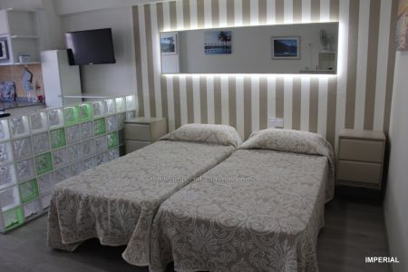 Studio for long term rent very central near Lake and Martianez Beach. - Photo 2