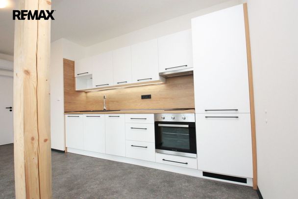 Pronájem bytu 2+kk v osobním vlastnictví 50 m², Kolín - Photo 1