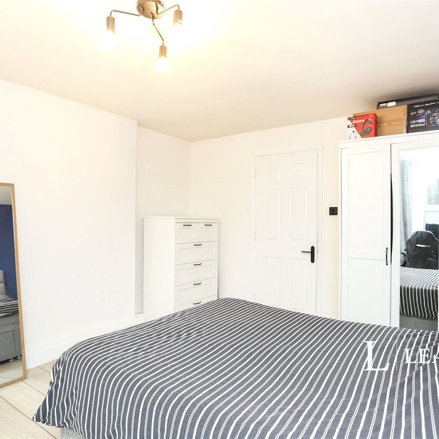 1 bedroom apartment to rent Central Hill, London, SE19 - Photo 1