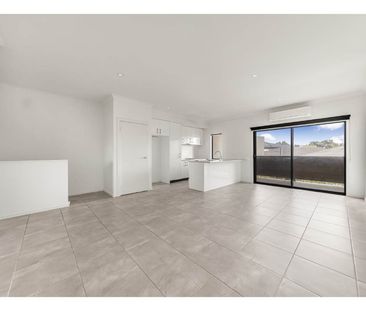 A Remarkable Townhouse Offering Exceptional Convenience - Photo 4