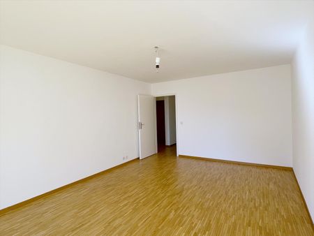 3.5 Zimmer, 94 m², 2. Stock - Foto 2