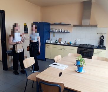 F — Krijgs­gast­huis­straat - Foto 1