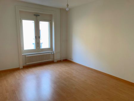 Schöne 3-Zimmerwohnung an sehr zentraler Wohnlage - Foto 2