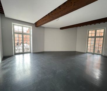 Location Appartement 3 pièces 103m² - Photo 4