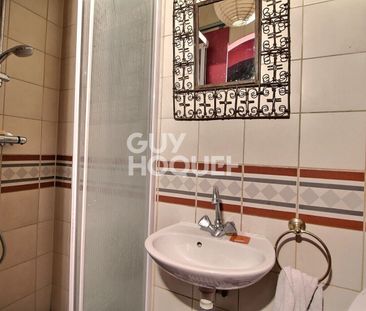 Chaville rive droite, chambre de service. - Photo 4