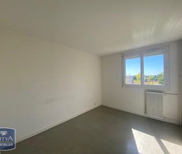 Location Appartement 4 pièces 80m² POITIERS 86000 - Photo 3