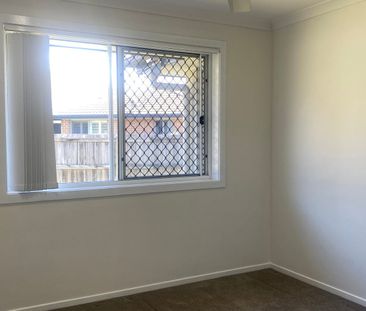 A Lovely Large Family Home in Ningi - Photo 4