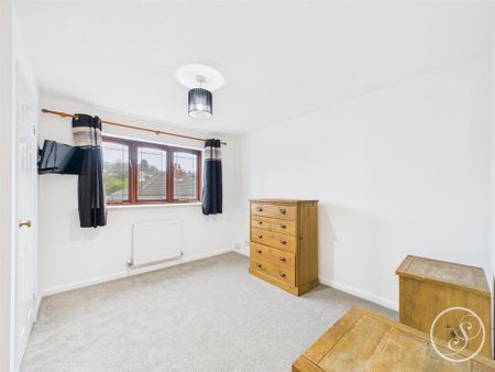 2 bedroom semi-detached house to rent - Photo 4