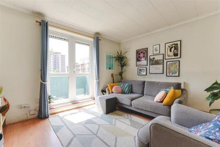 2 bedroom flat to rent - Photo 4