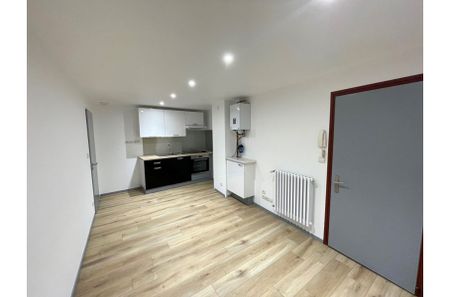 Appartement - ST JEOIRE - 35m² - 1 chambre - Photo 2