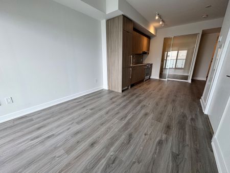 For Lease - 430 Square One Drive Unit# 1909, Mississauga, Ontario - Photo 3