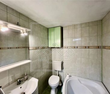 Apartament de inchiriat - 3 camere, mobilat, parcare - Noica - Photo 5