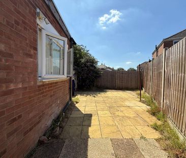 1 bedroom in a house share to rent - Photo 6