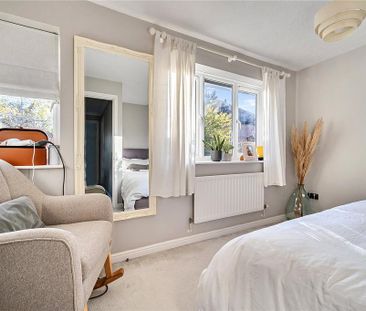 2 bedroom end of terrace house to rent - Photo 6