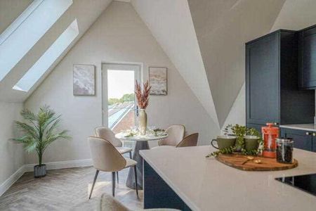 3 bedroom apartment to rent - Photo 2