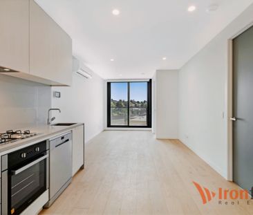 2 Bed, 1 Bath - Photo 5