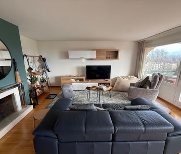 Superb 3.5-room apartment on the 2nd floor of a building 10 minutes... - Photo 1