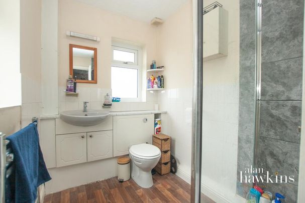 4 bedroom detached house to rent - Photo 1