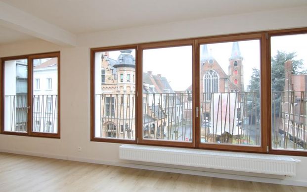 Mooi recent appartement met schitterend zicht - Photo 1