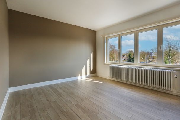 Gerenoveerde woning met 4 slpks en praktijkruimte - Foto 1