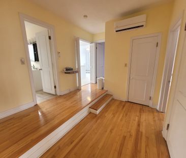 842 Rue Prieur E., Montréal (Ahuntsic-Cartierville), QC H2C - Photo 1