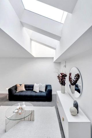 Thinking of selling? Contact our agent - Photo 5