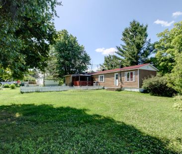 Maison de plain-pied à Saint-Jean-sur-Richelieu - Photo 3