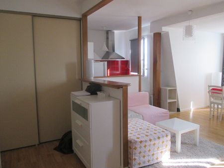 Location Appartement 2 pièces 45m² ORLEANS 45100 - Photo 2