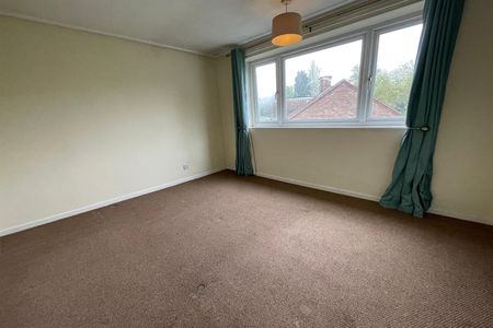 Lincoln House, NG3 5AT - Photo 4