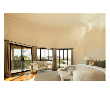 Spacious Family Home with Bay Views, Pool and Easy Maintenance Livi... - Photo 5