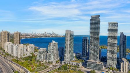 For Lease - 38 Annie Craig Drive Unit# PH404, Toronto, Ontario - Photo 5