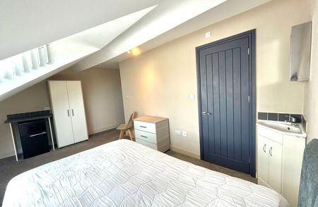 Room 7, 2 Beulah Terrace - Photo 2