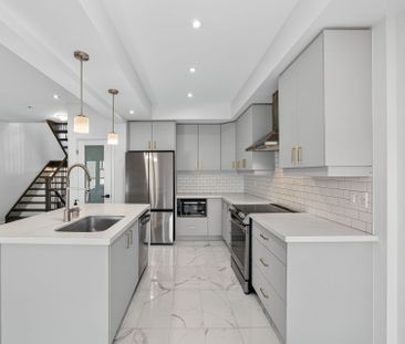 For Lease - 47 BENSLEY Lane, Hamilton, Ontario - Photo 6