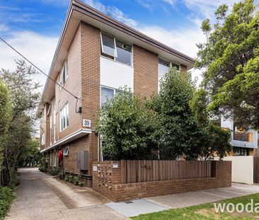 In The Heart of leafy Elwood! - Photo 5