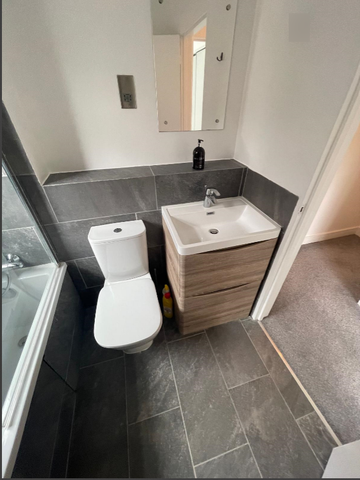 Westfield Walk - Photo 2