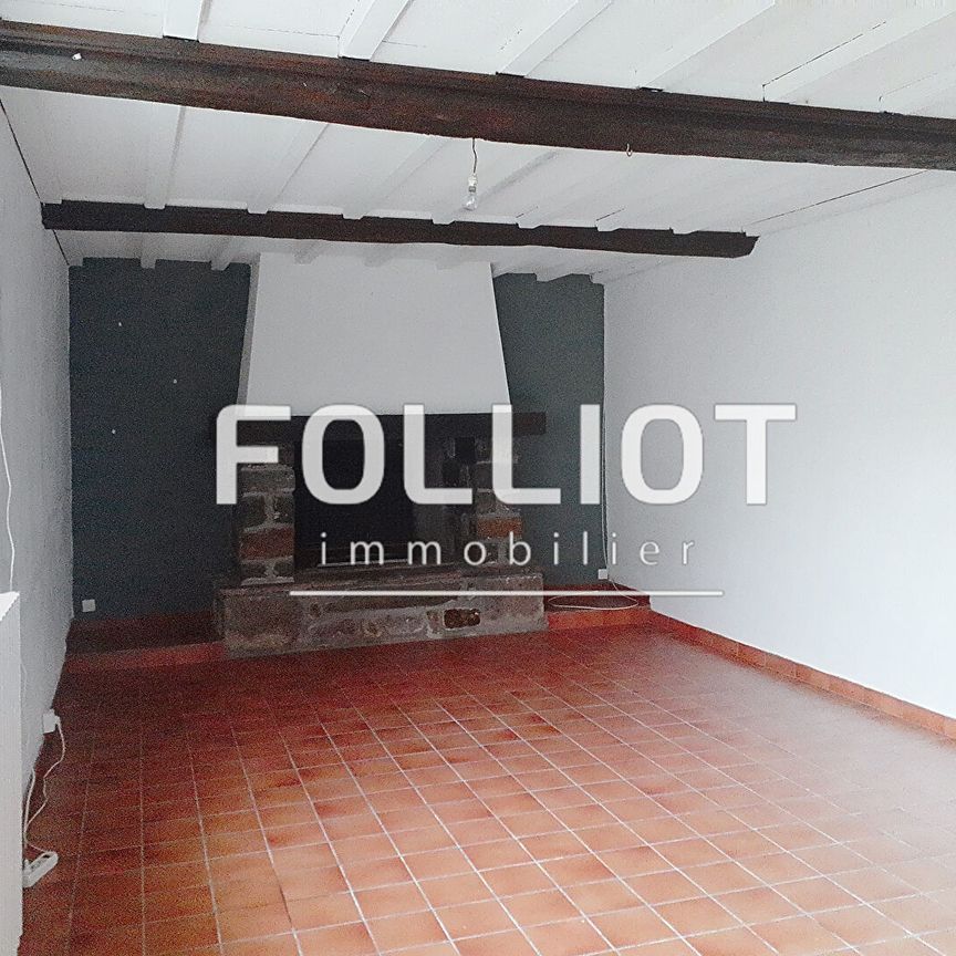 A LOUER - Montbray - Maison de bourg T5 (158 m²)avec jardin et garage - Photo 1