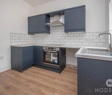 2 bedroom terraced house to rent - Photo 4